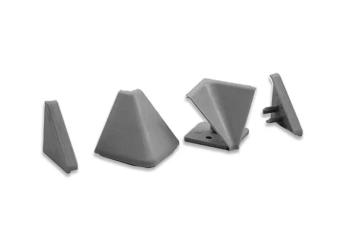 Аксессуары для треугольных плинтусов